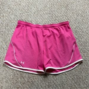 Under Armour Pink Loose Fit Training Shorts Womens M Unlined 4" Heat Gear